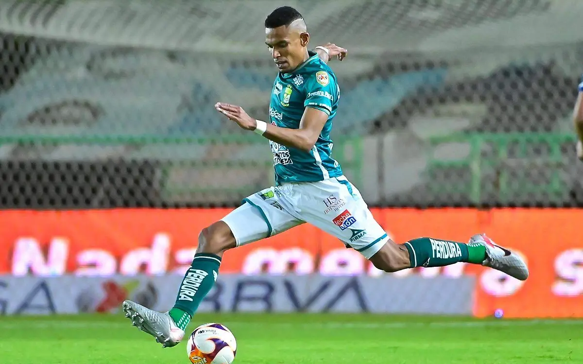 WILLIAM TESILLO