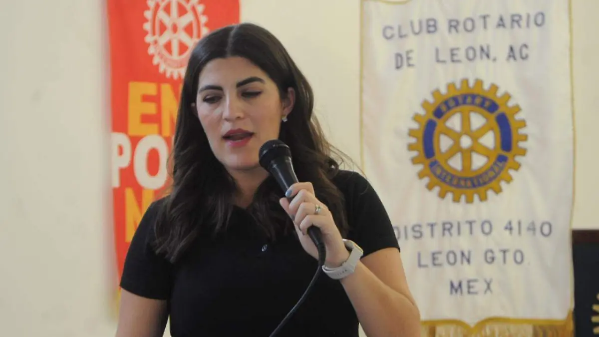 Daniela trujillo (2)