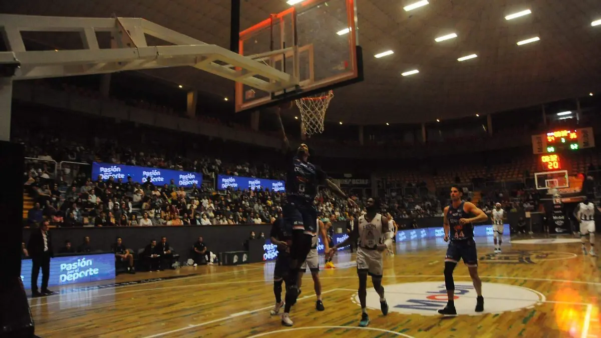 Abejas-vs-Querétaro-2