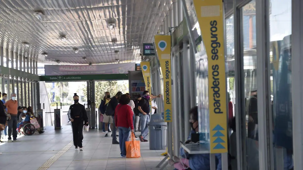 Implementan-modelo-de-seguridad-inteligente-en-Transporte-Público3