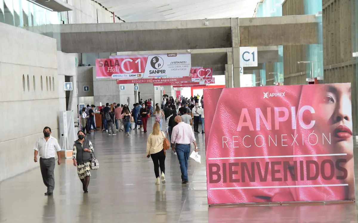 1F CARMONA VISITANTES ANPIC (3)