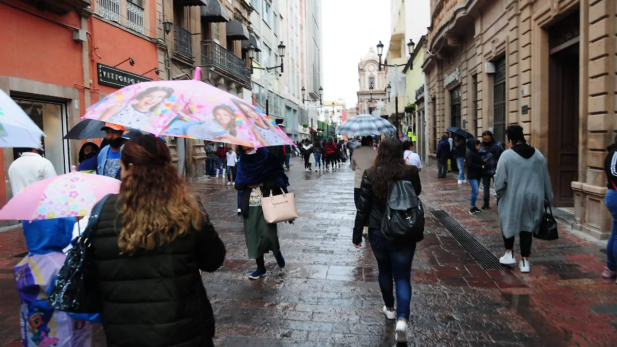 E.CAMACHO - LLUVIA  (3)