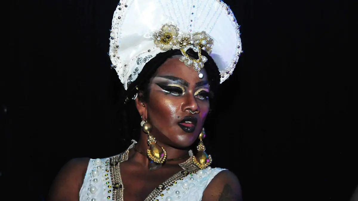 Más-“Queens”-que-Drags (9)