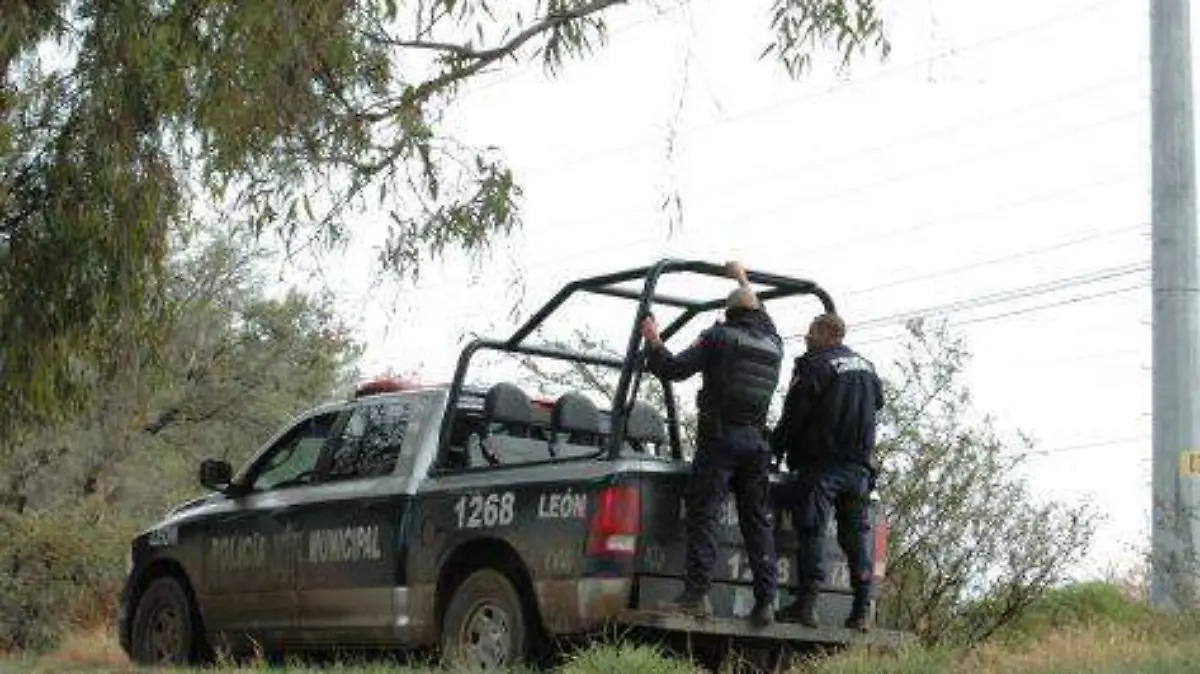 f-carmona-policias-7-473x314