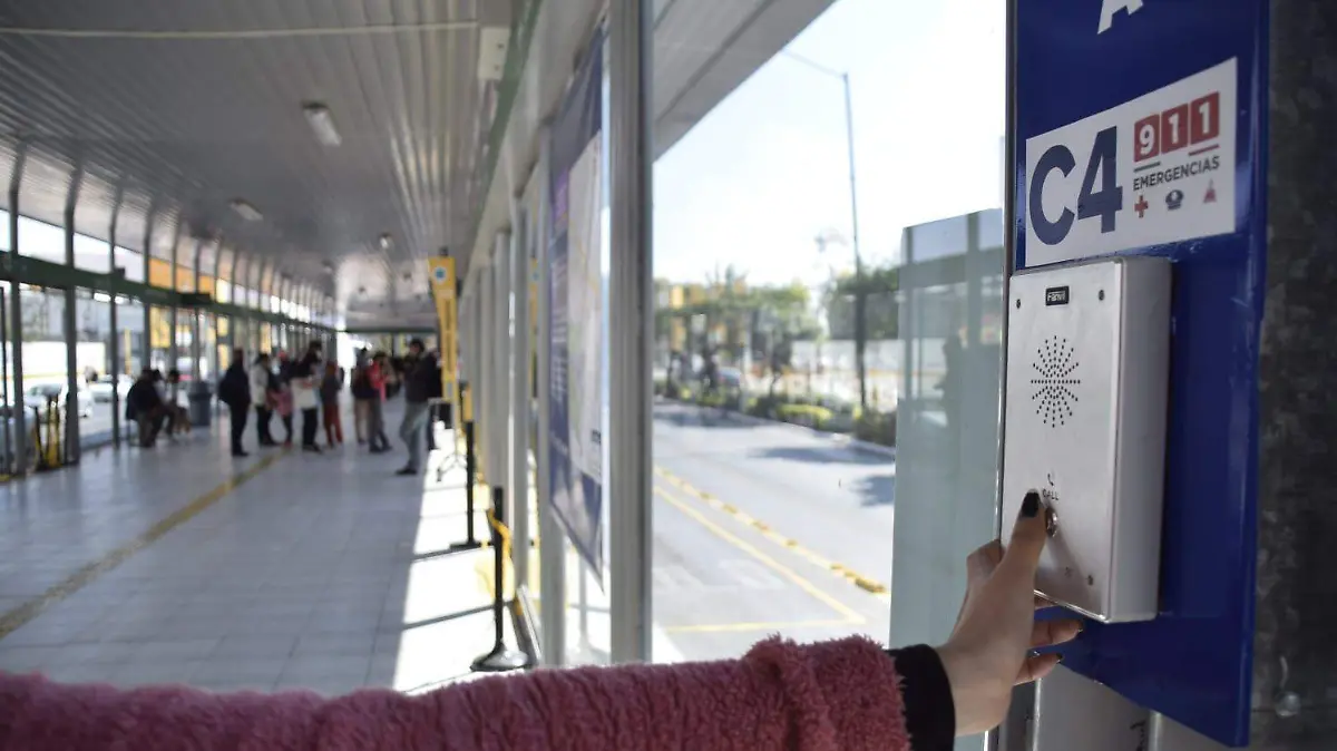 Implementan-modelo-de-seguridad-inteligente-en-Transporte-Público2