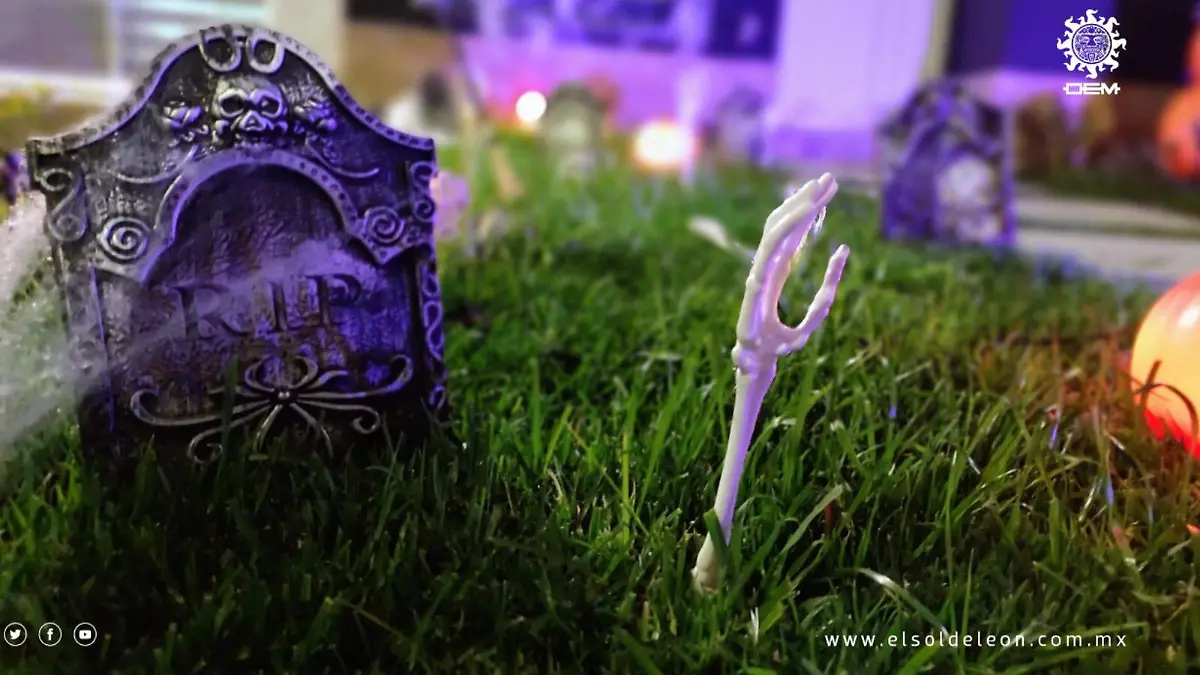 Casa-adornada-Día-de-Muertos (7)