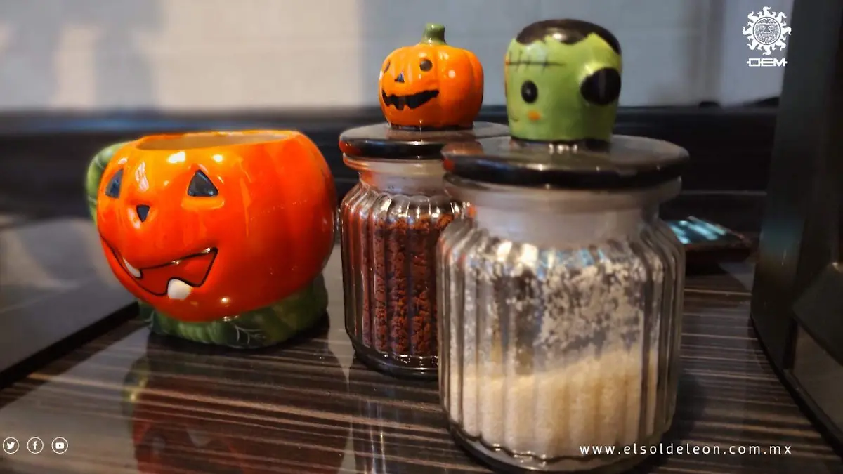 Casa-adornada-Día-de-Muertos (9)