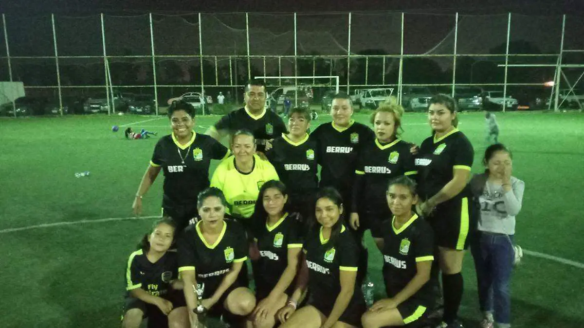 LEONAS MILENIO - CORTESIA CANCHAS MILENIO 1