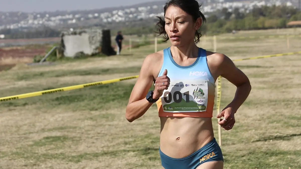 LAURA GALVAN (1) (1) (1)