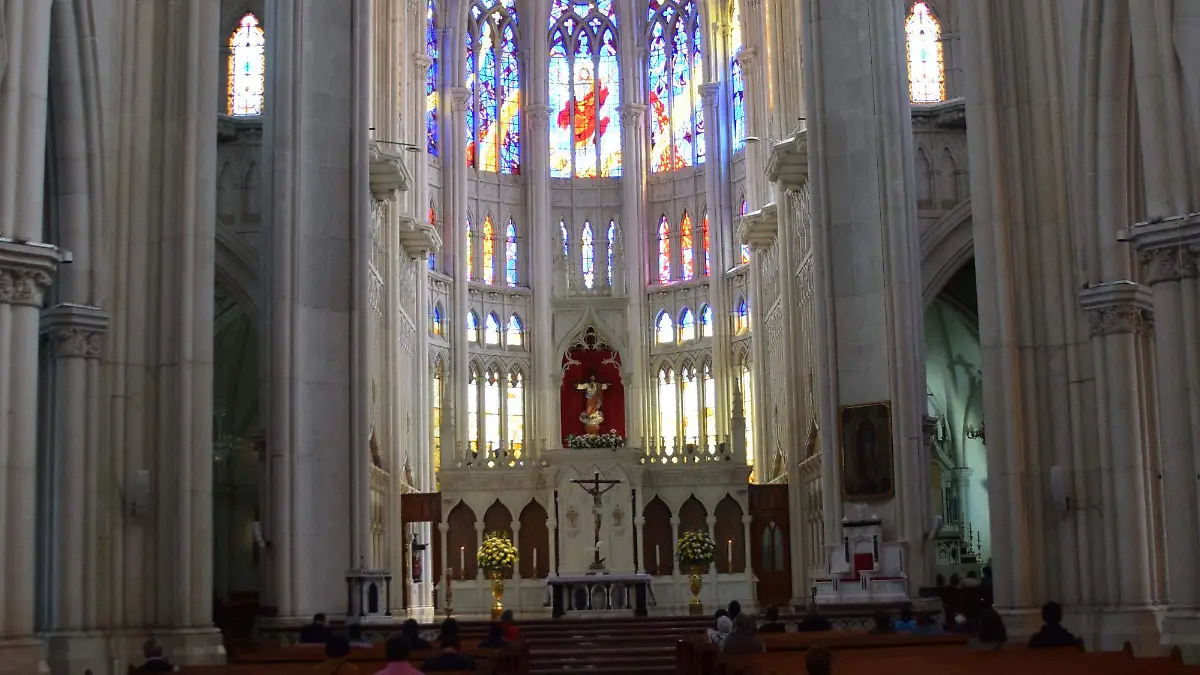 Terminan-mitos-en-el-100-aniversario-del-Templo-Expiatorio (3)