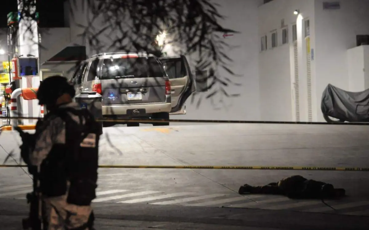 MUERTOS GASOLINERA (5)