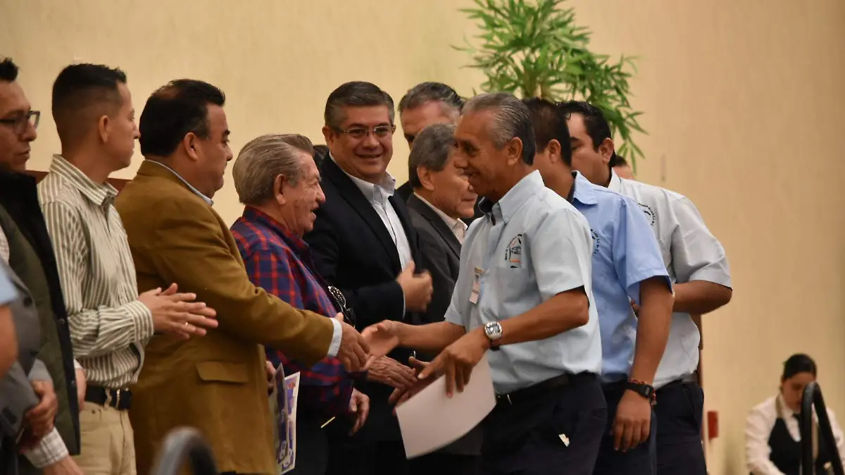 60 operadores (1)