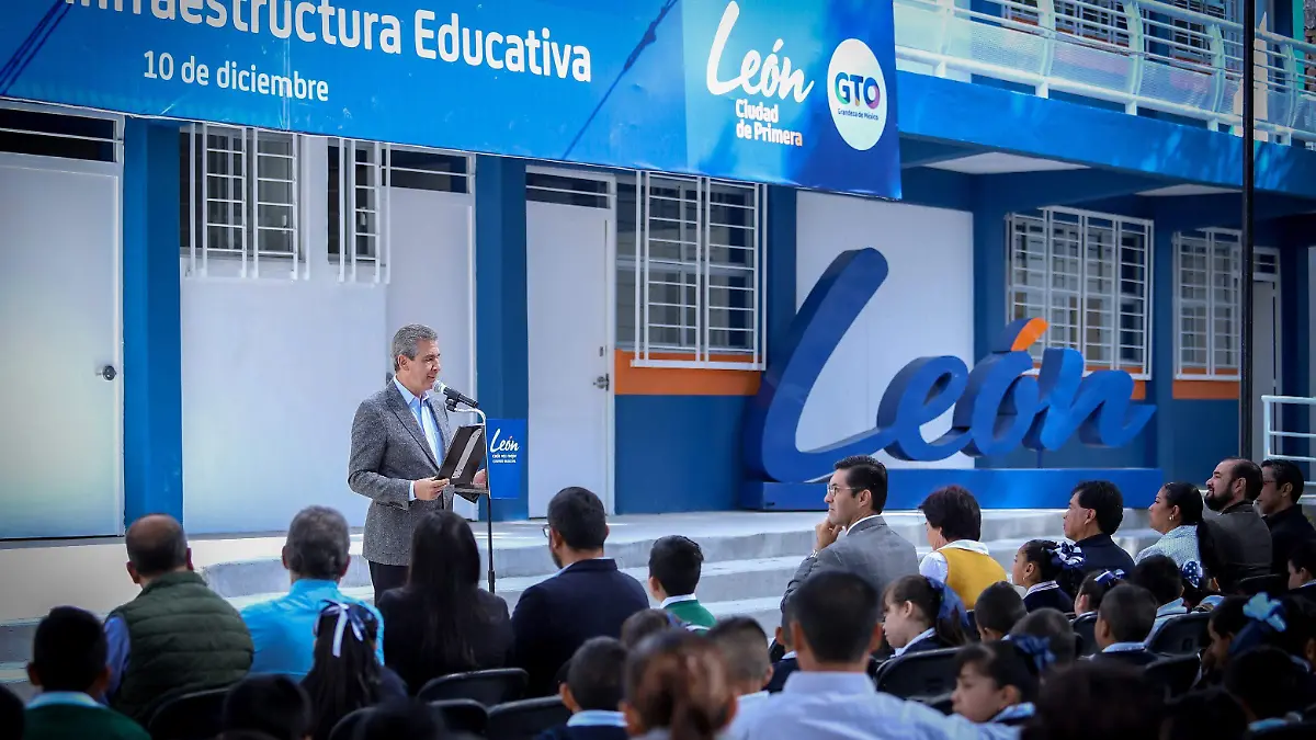 ESCUELA - CORTESIA PRESIDENCIA MPAL. 2