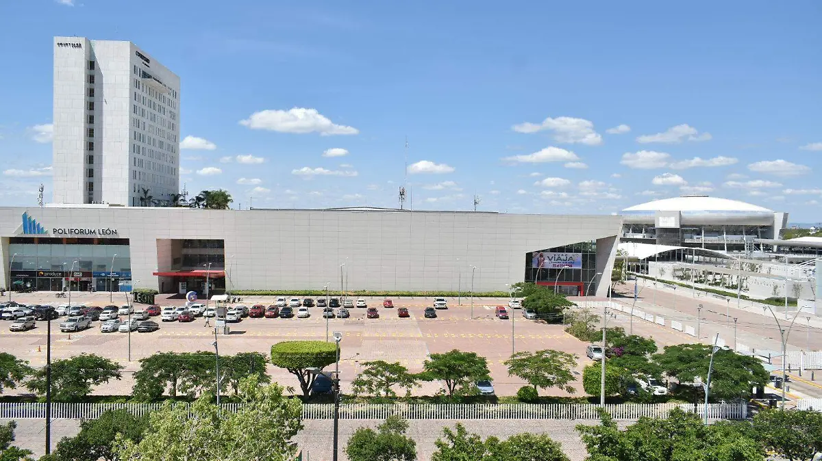 E.CAMACHO - DISTRITO LEÓN MX 9