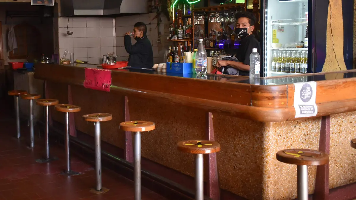 E.CAMACHO - BARES Y CANTINAS  (5)