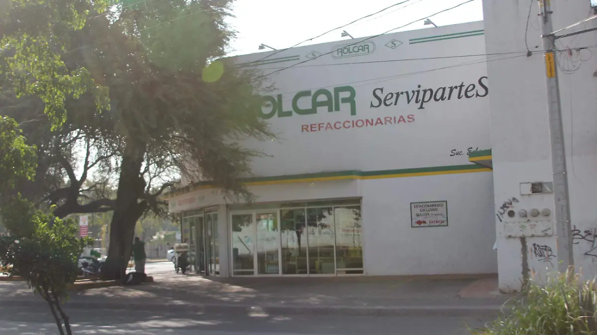 REFACCIONARIA (1)