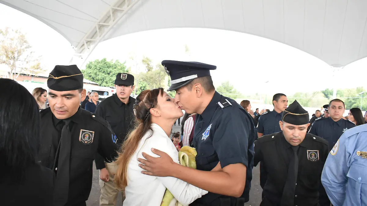 CADETES (9)