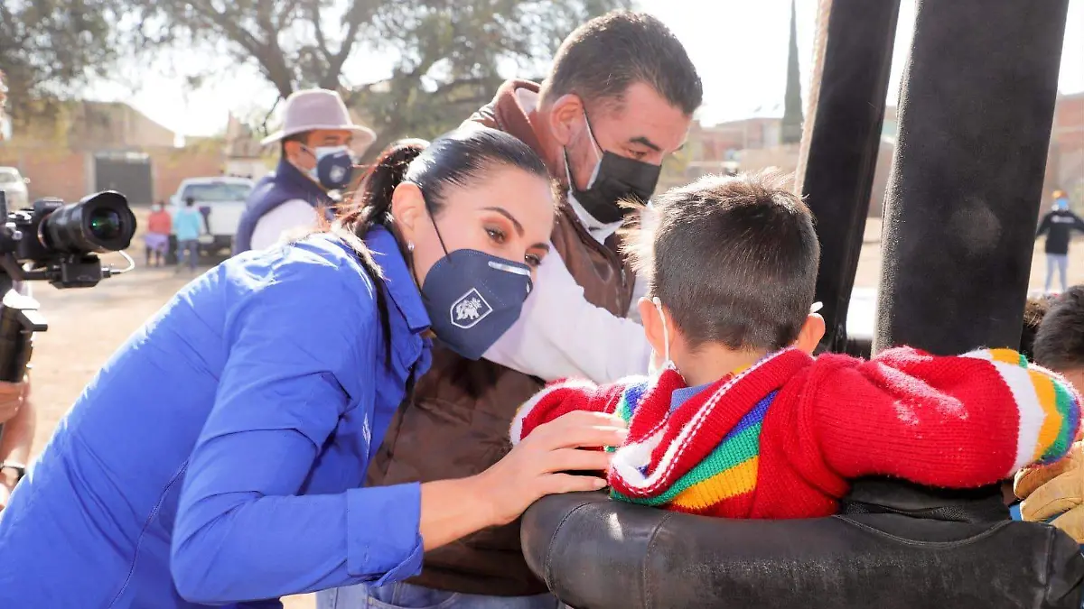 MI-BARRIO-HABLA  (2)