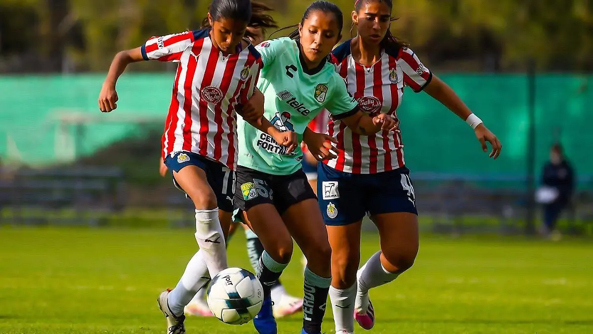 Chivas-León (1)