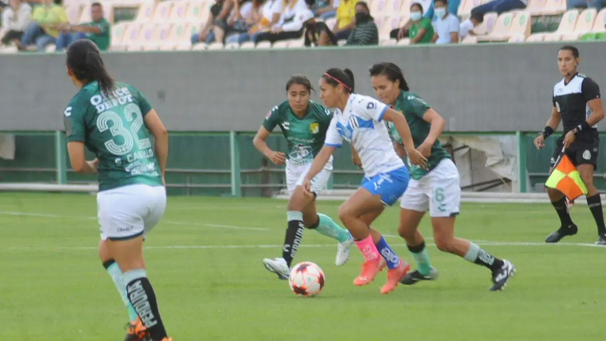 León-vs-Monterrey-femenil-3