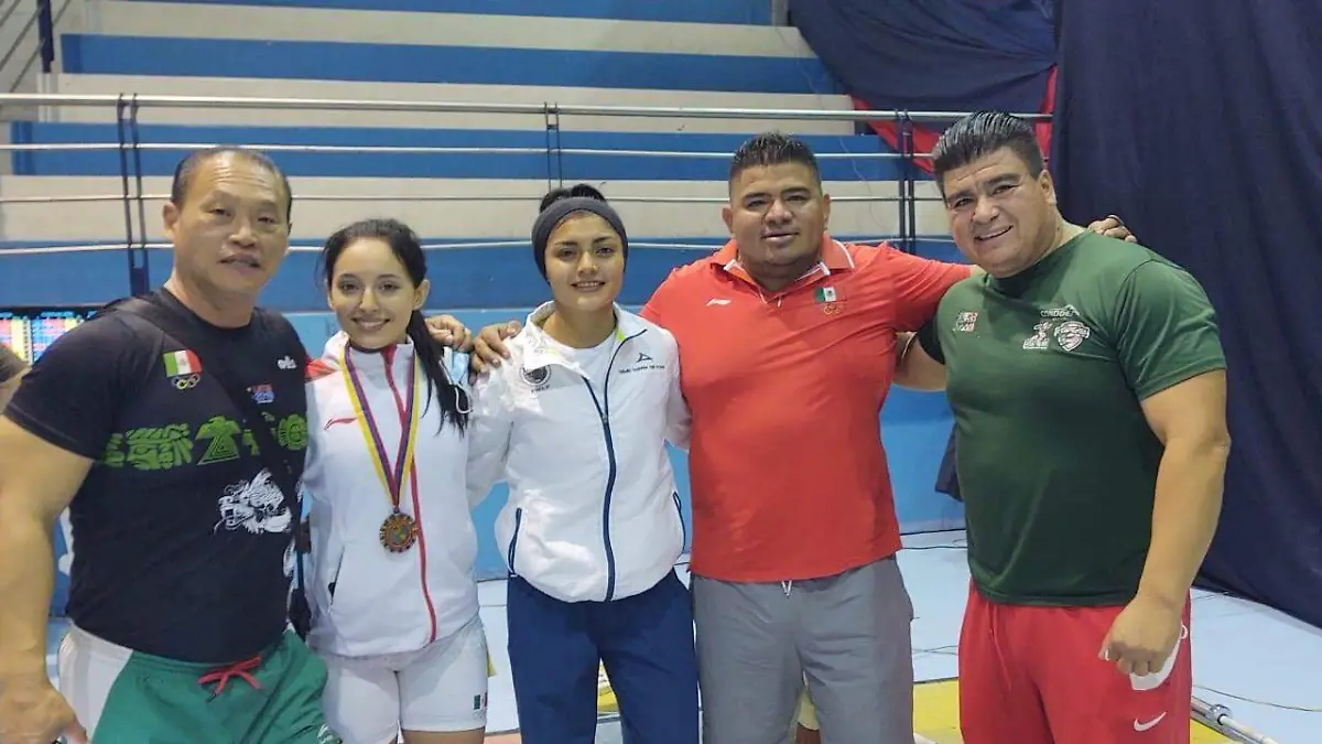 Andrea-de-la-Herrán-sube-al-podio-en-el-Panamericano-de-Pesas2