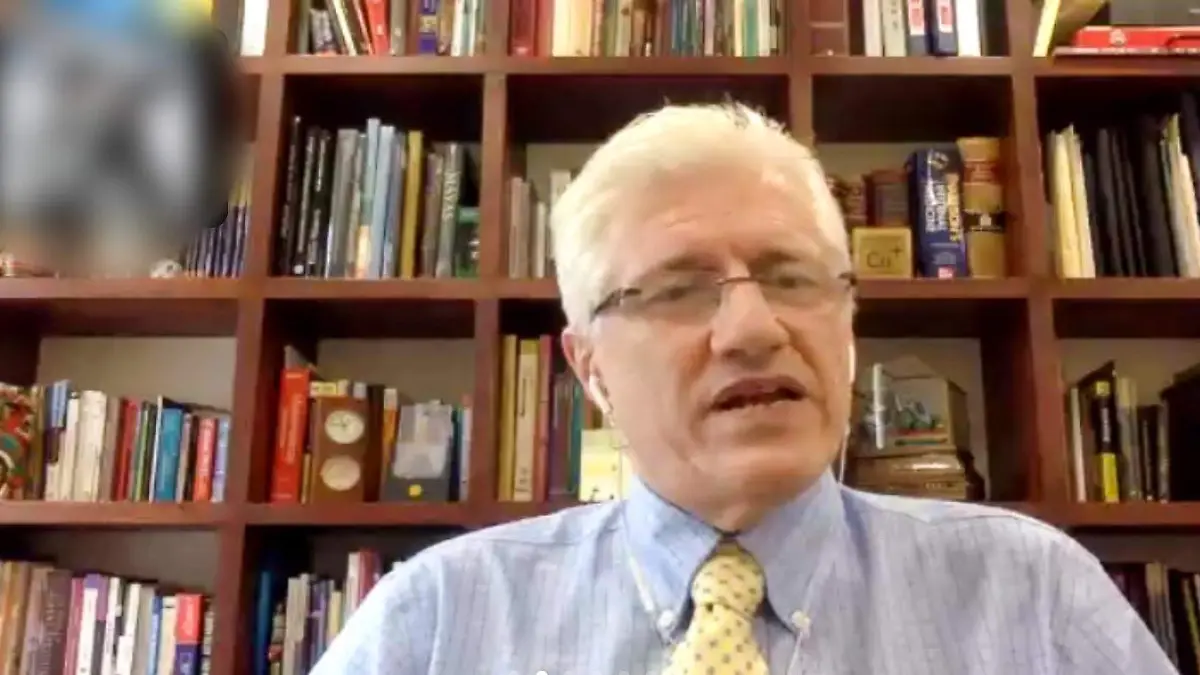 ALEJANDRO MACÍAS HERNÁNDEZ