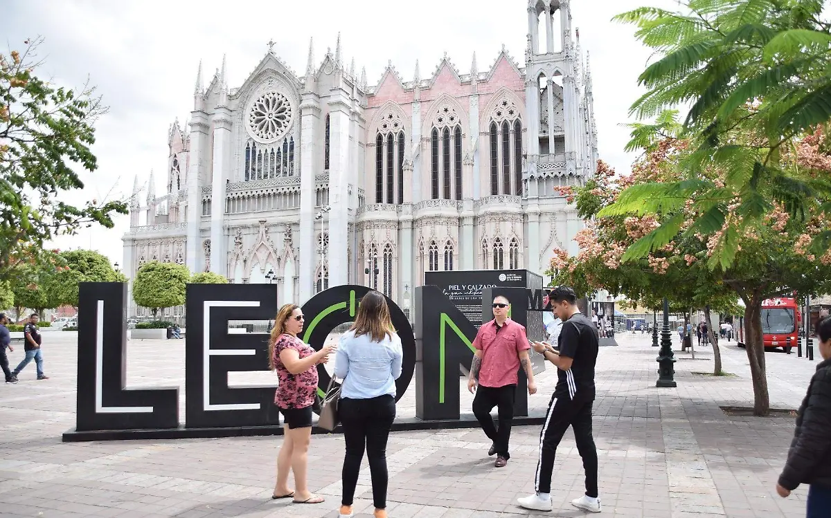 E.CAMACHO - TURISMO (1)