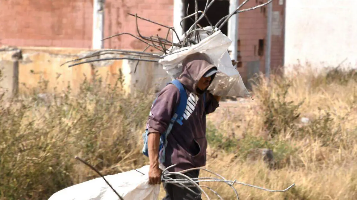 Image 2021-12-16 at 7.02.21 PM