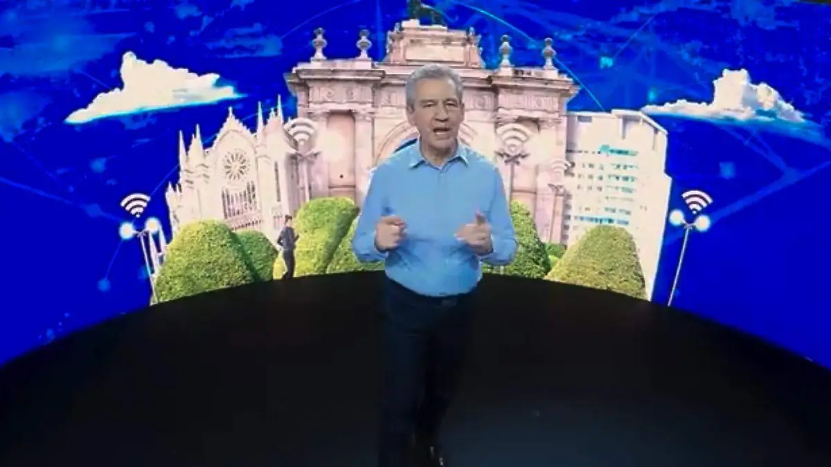 HÉCTOR LÓPEZ SANTILLANA (1)