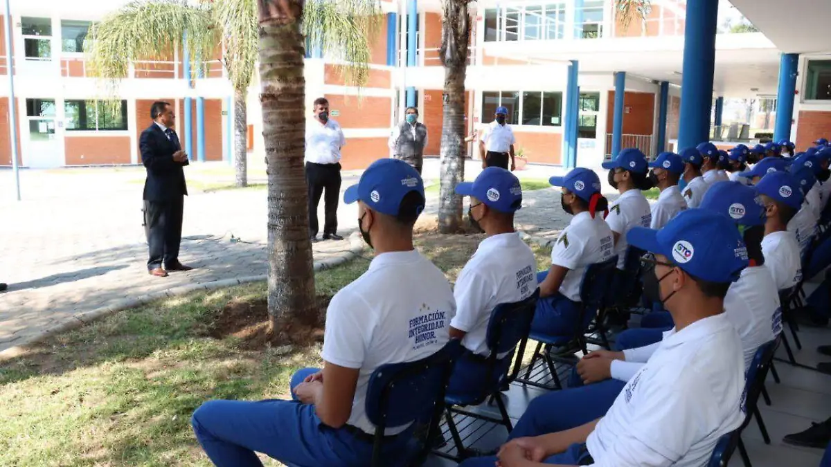 PREPA-MILITARIZADA (3)