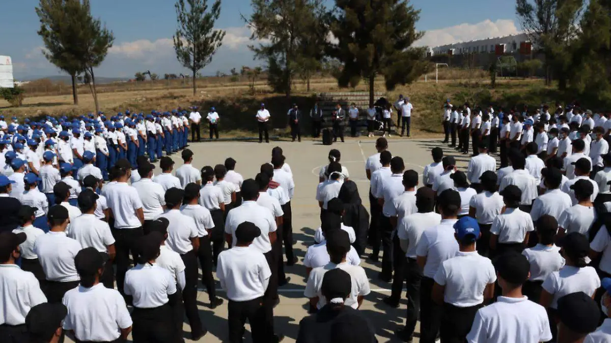 PREPA-MILITARIZADA (4)