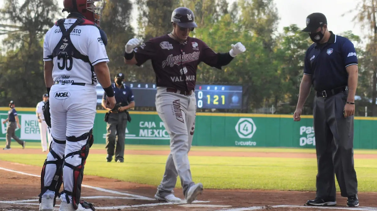 Emociona-Bravos-en-debut-de-temporada-20212