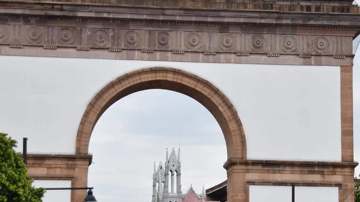 Terminan-mitos-en-el-100-aniversario-del-Templo-Expiatorio (5)