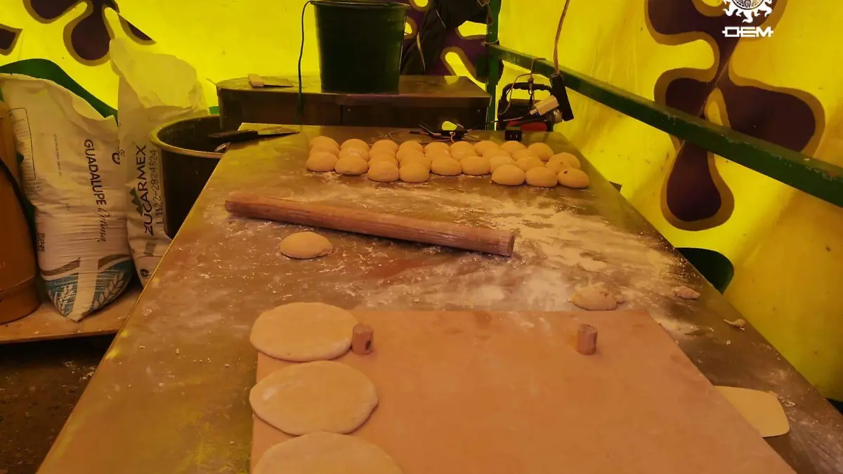 PAN DE FERIA - VANESSA HERNANDEZ EL SOL DE LEON (6)