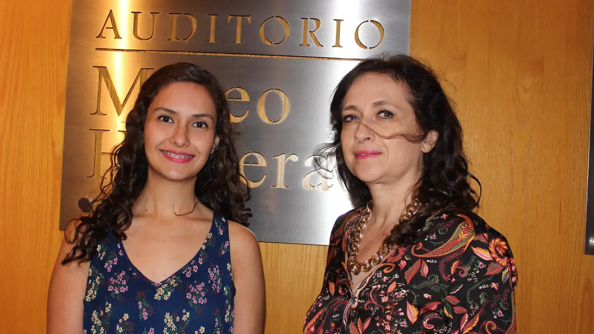 Pie 7 Magaly Vázquez y Rosy Morales 