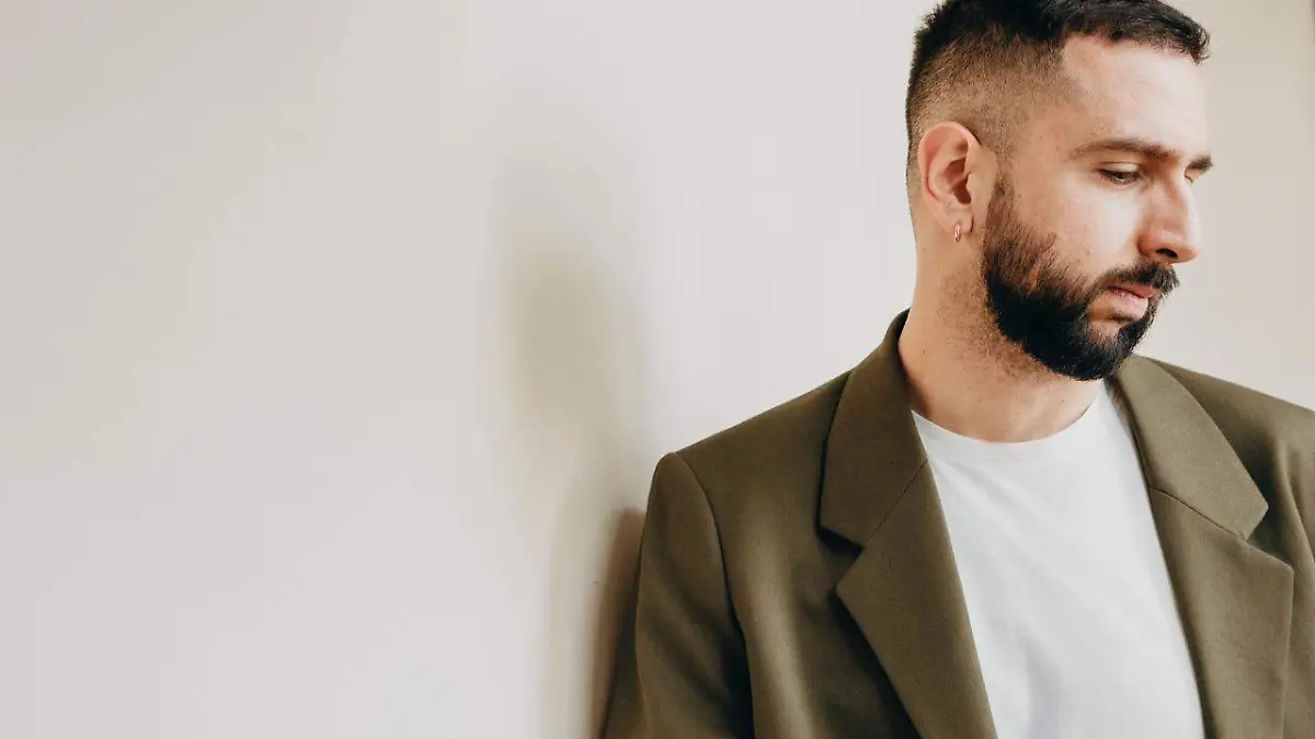 Alonso-Iñiguez  (1)