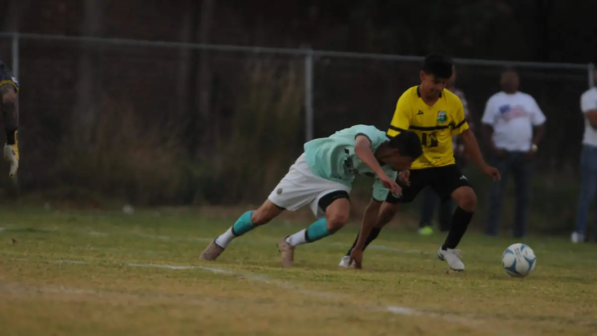 GGARCIA SOLES CHAPULINEROS VS FURIA (11)