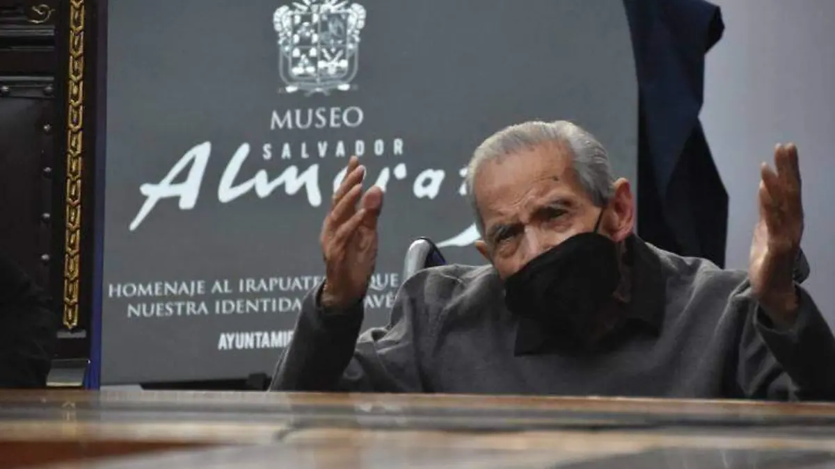 muere-Salvador-Almaraz