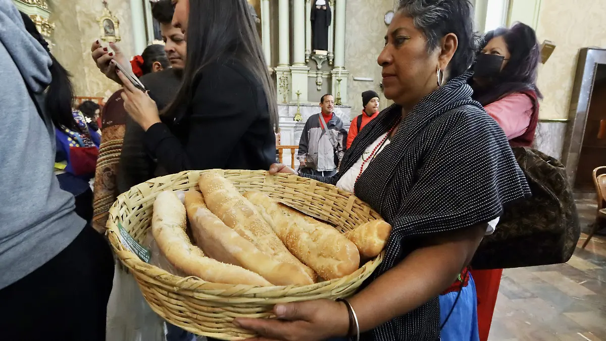 INDITOS - Fco Meza - El Sol de León