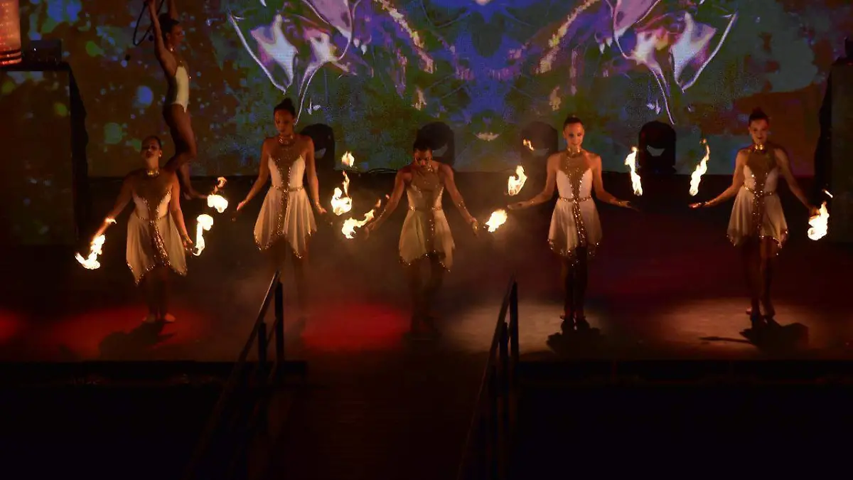 Phoenix en la Feria Estatal de León 2025