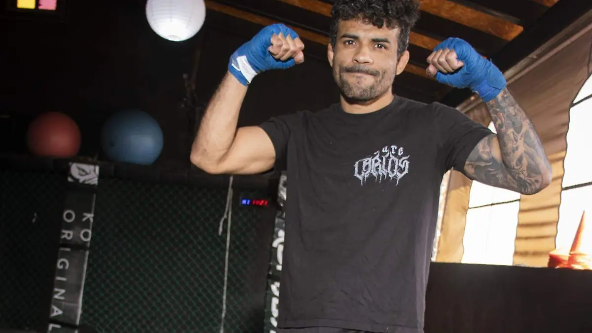 5-3 es el récord profesional de Larios