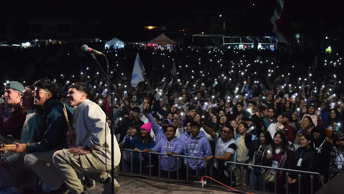 Jóvenes de todo el país llegan a Guanajuato