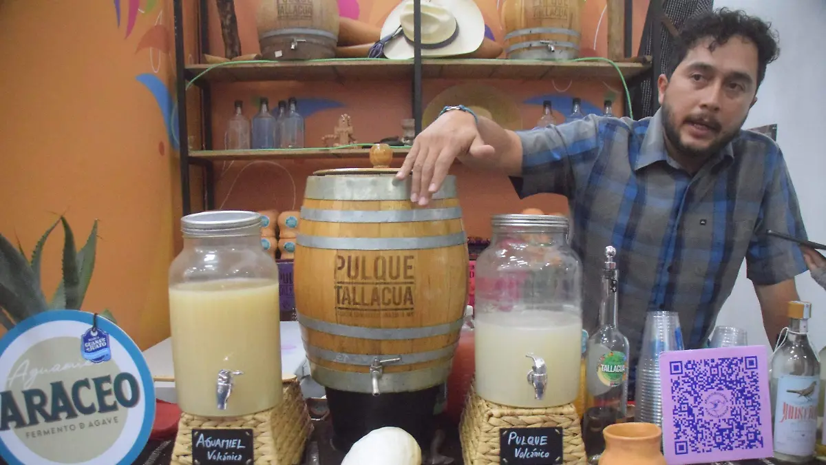 El pulque es considerado la bebida de los dioses