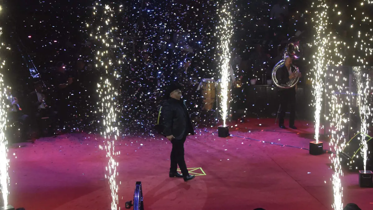 Chuy Lizárraga el Palenque de la Feria Estatal de León 2025 