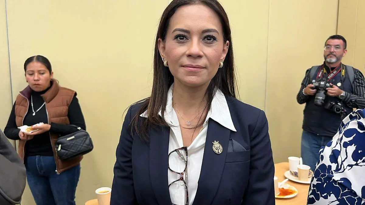 Liz Esparza Frausto, secretaria de los Derechos Humanos
