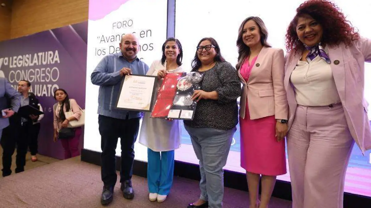 La secretaria de las Mujeres, Citlali Hernández, plantea cambios para hacerlas más efectivas