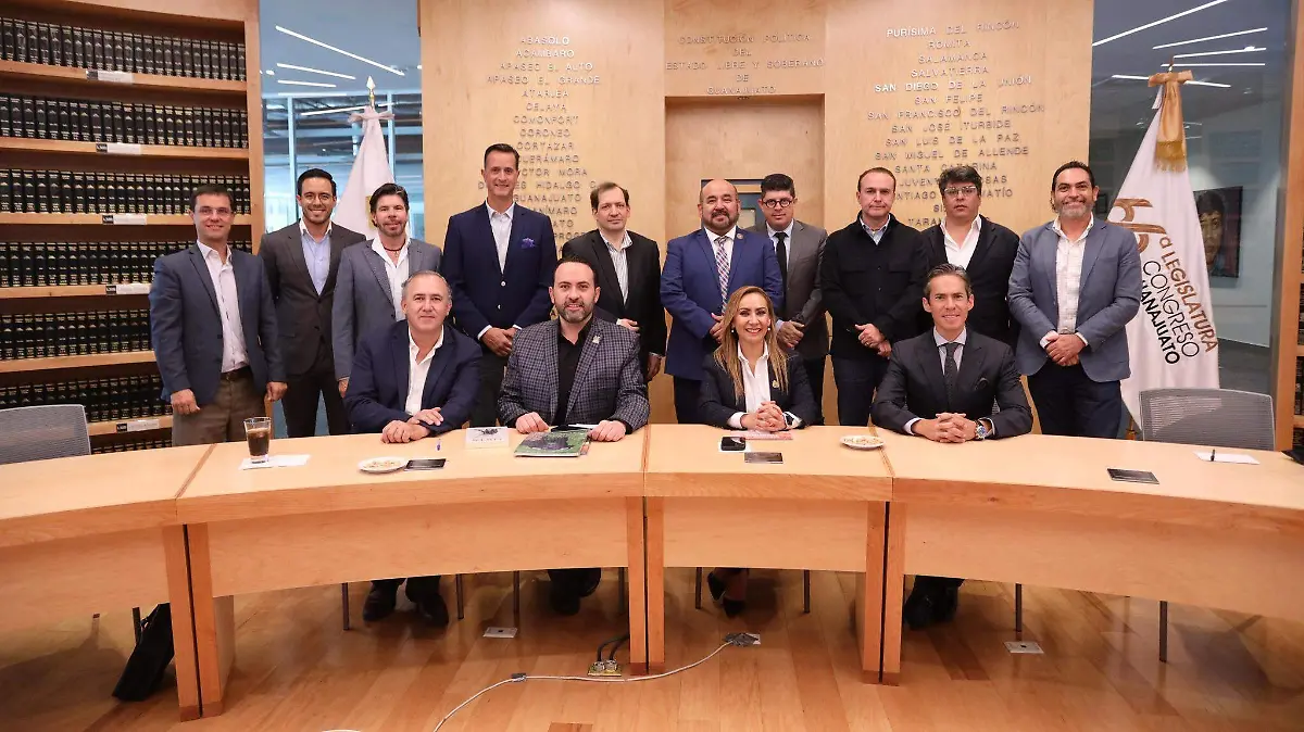 Protagonistas de la tauromaquia en la entidad expusieron sus puntos ante legisladores