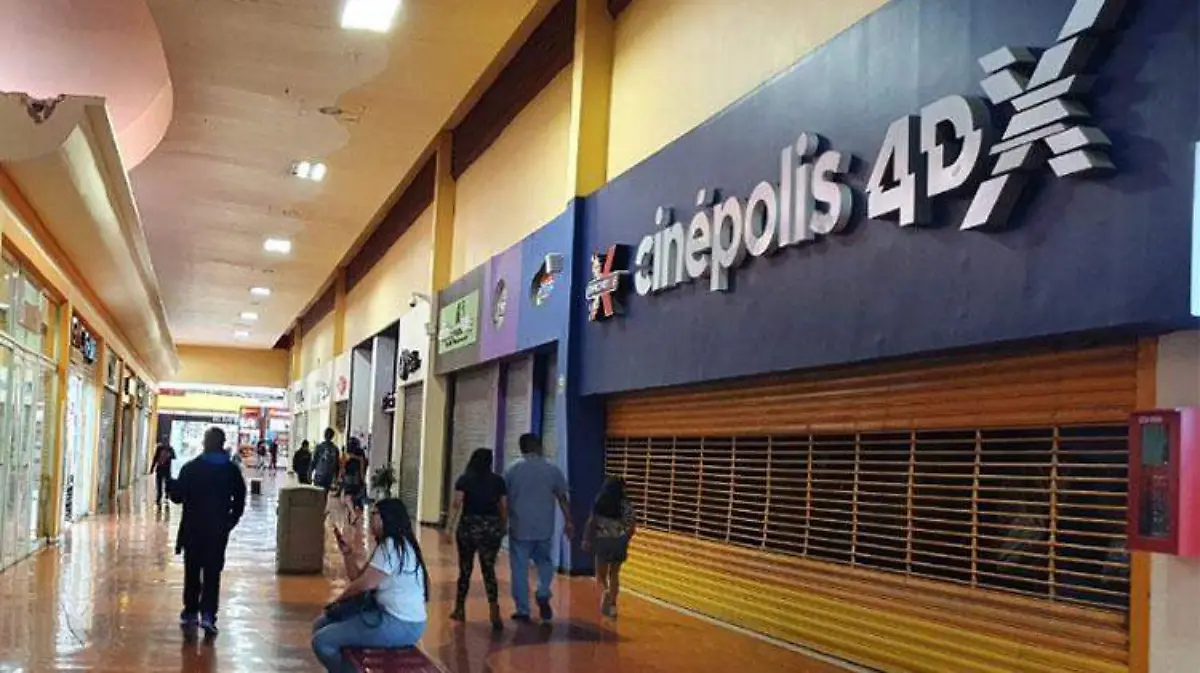 cinepolis-lauralovera