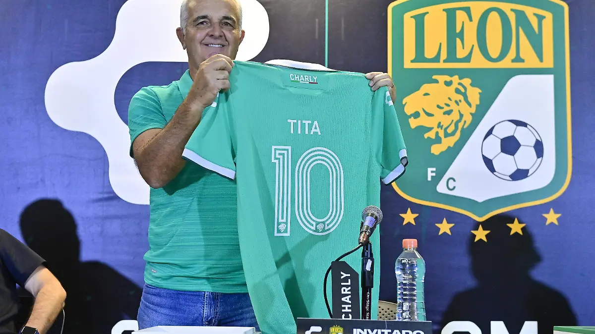 TITA CORTESIA CLUB LEON (1)