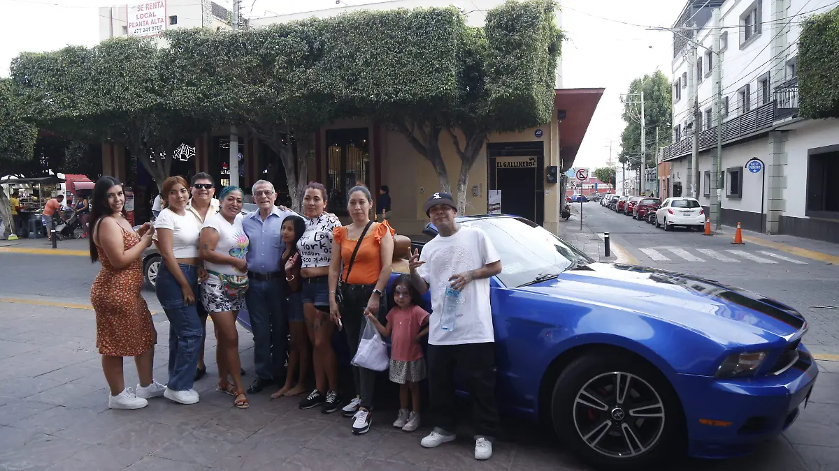 SUGAR DADDYWhatsApp Image 2025-04-16 at 20.30.39-3.jpeg